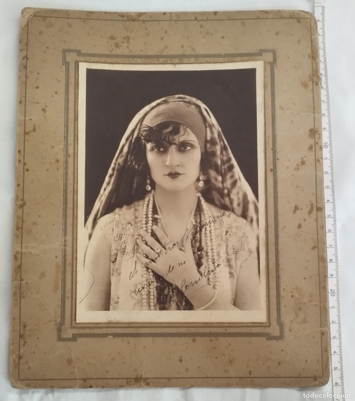 Livros em segunda m&atilde;o: ANTIGUA FOTOGRAF&Iacute;A / OLD PHOGRAPH : CONCHITA - Dedicatoria manuscrita