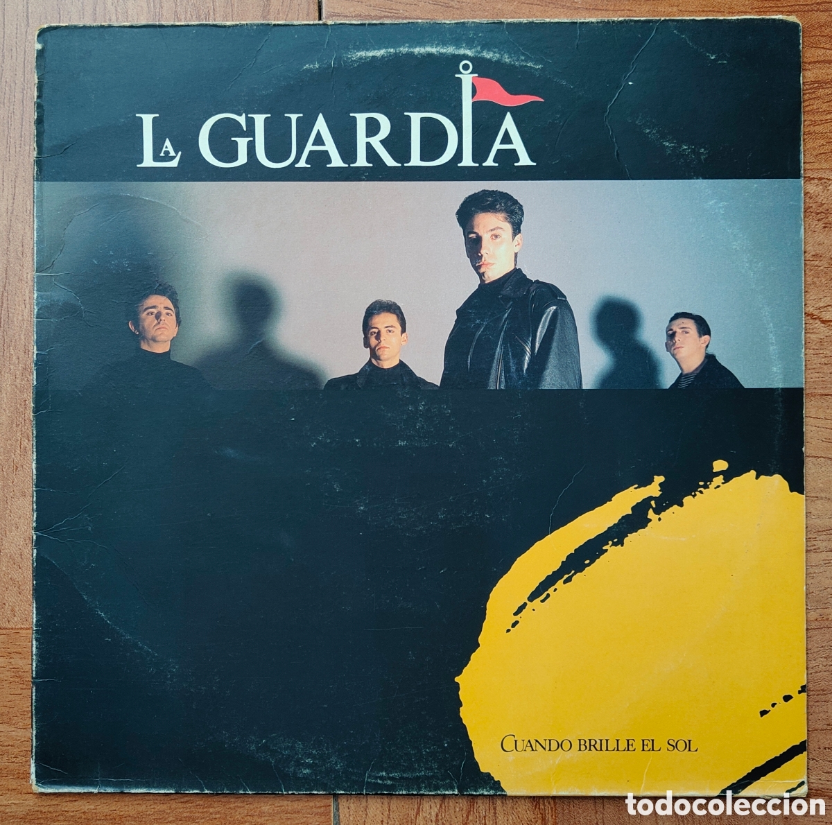 Livres: Cuando brille el Sol � LP � Serdisco � 1990 - La Guardia
