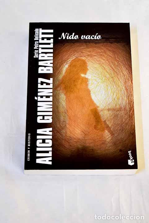 Livros em segunda m&atilde;o: Nido vac&iacute;o: Gim&eacute;nez Bartlett, Alicia.- Gim&eacute;nez Bartlett, Alicia