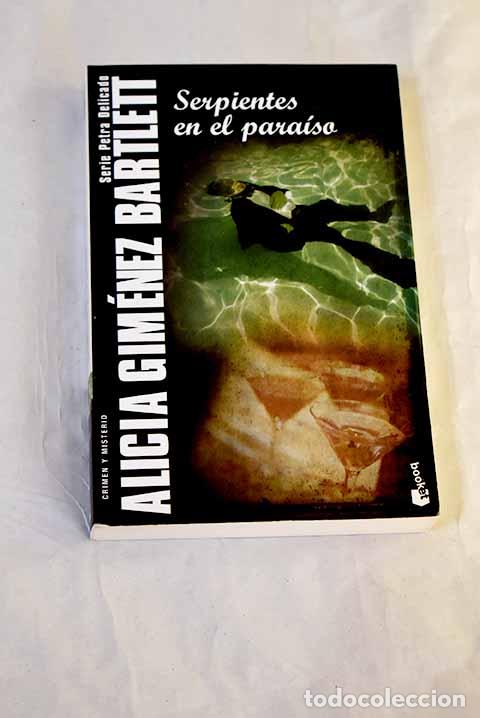 Livros em segunda m&atilde;o: Serpientes en el para&iacute;so.- Gim&eacute;nez Bartlett, Alicia
