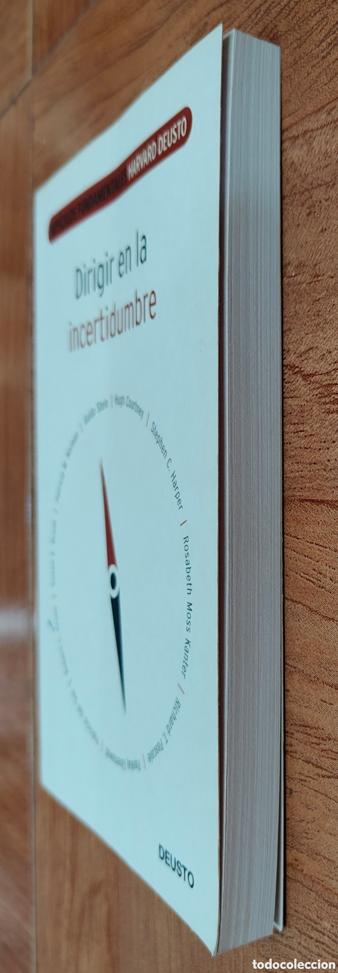 Libros: Dirigir en la incertidumbre � Deusto - VV. AA. - Foto 2