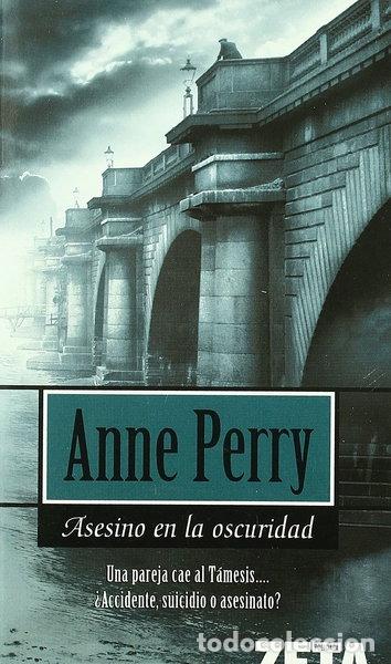 Libros: Asesino en la oscuridad- 9788498720389