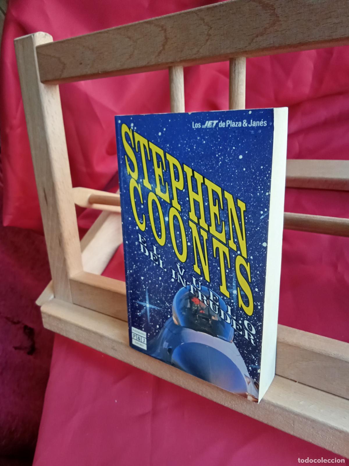 Libros: El vuelo del intruder. Stephen Coonts L.28105-856