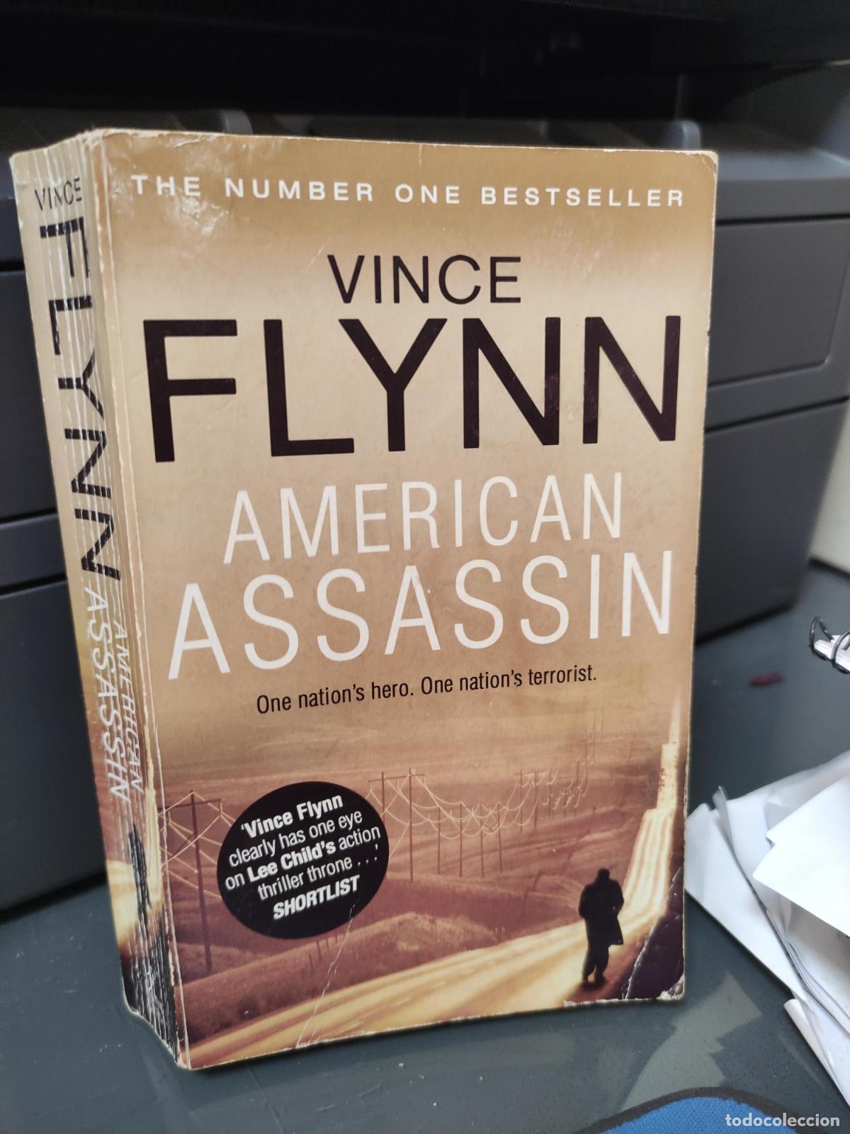Livros em segunda m&atilde;o: AMERICAN ASSASSIN - Flynn, Vince