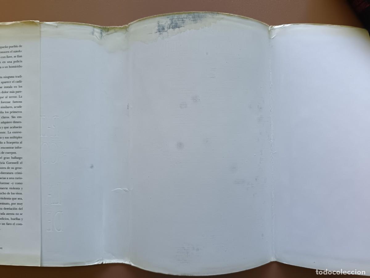 Libros: LA GRANJA DE CUERPOS- P. D. CORNWELL - Foto 2