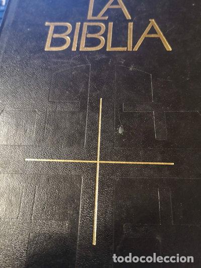 Livros em segunda m&atilde;o: La Biblia- 9788422607120