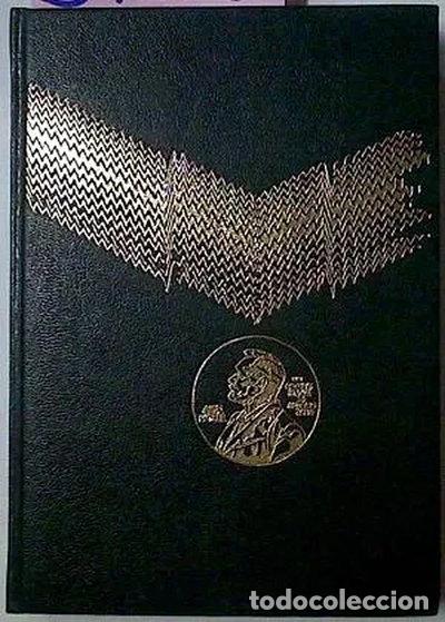 Libros: Una aldea- 9788432000713