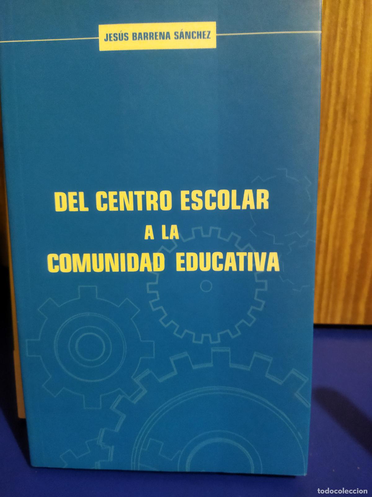 Libros: Del centro escolar a la comunidad educativa