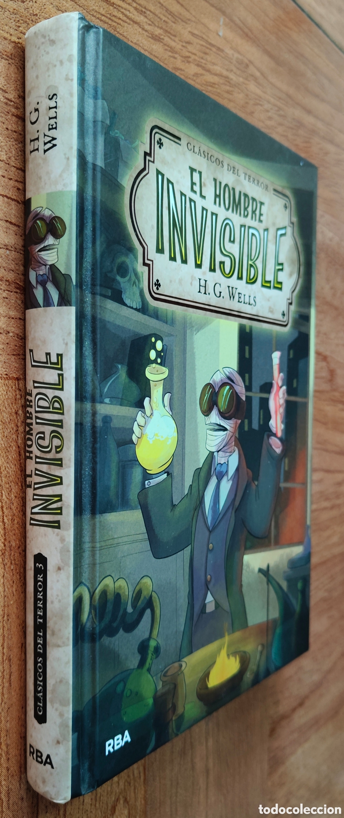 Livros em segunda m&atilde;o: Cl&aacute;sicos del Terror � El Hombre Invisible � Adaptaci&oacute;n Juvenil - H. G. Wells