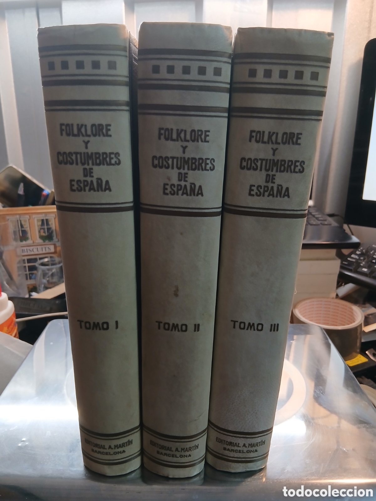 Libros: FOLKLORE Y COSTUMBRES DE ESPA&Ntilde;A. 3 TOMOS . 1946