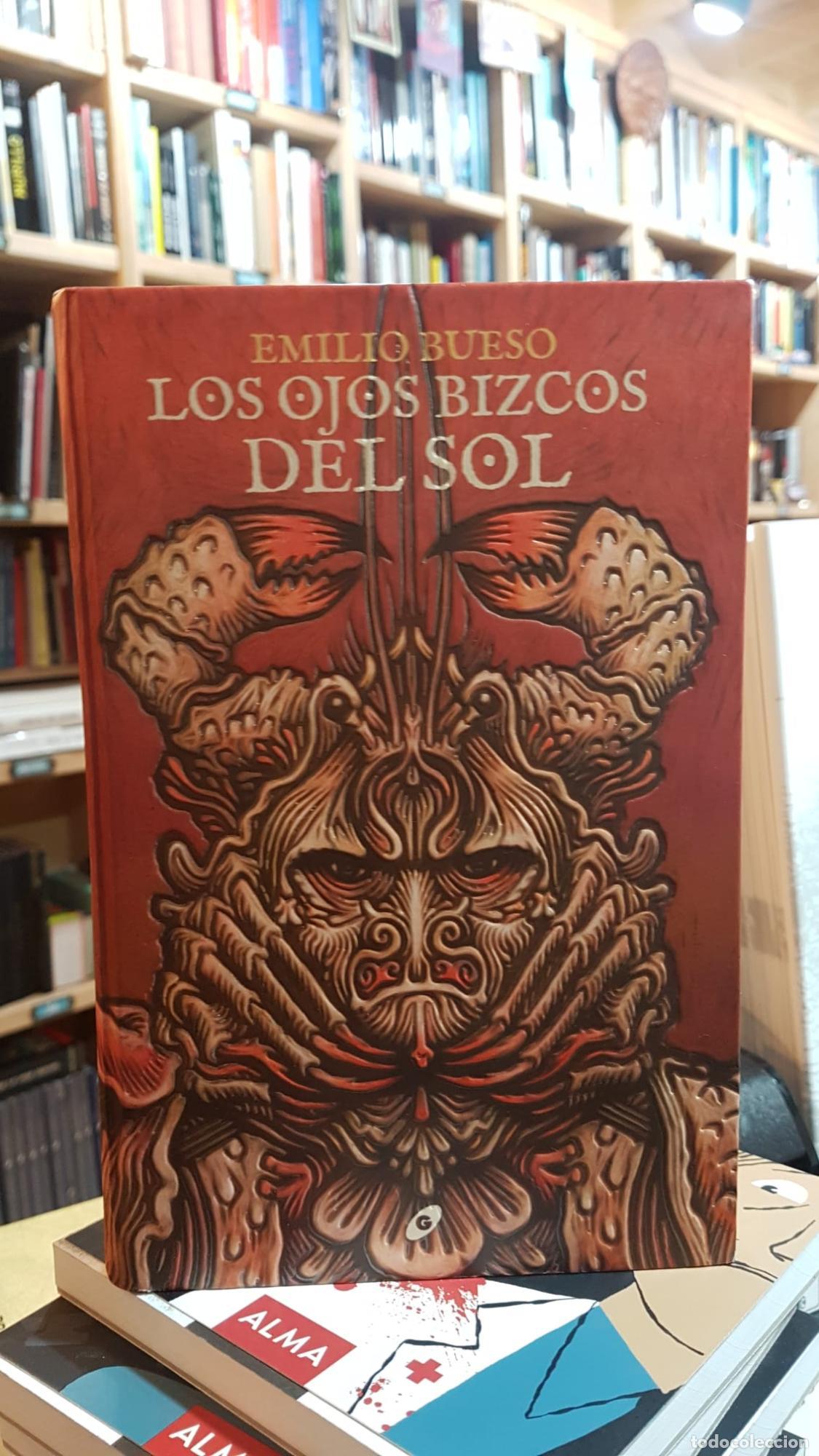Libros: Los ojos bizcos del sol - Bueso, Emilio