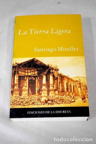 Libros: La tierra ligera- 9788493073572