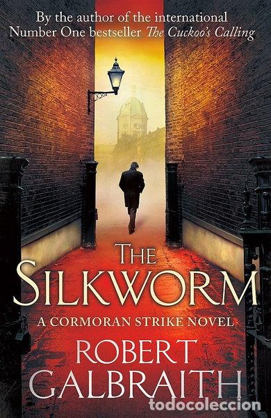 Livres: The Silkworm- 9781408704035