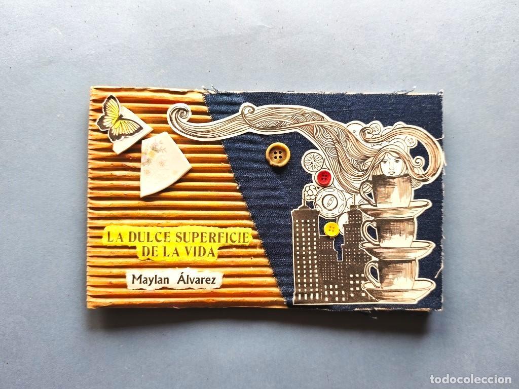 Libros: La Dulce Superficie de la Vida. Dise&ntilde;o y dibujos de Elizabeth Valero Molina. - Alvarez, Maylan.