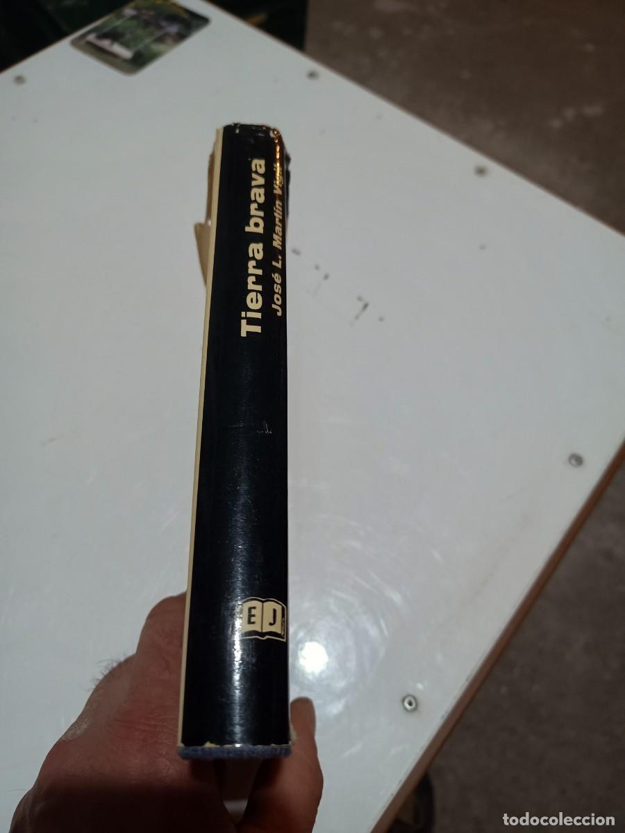 Libros: Tierra brava: Mart&iacute;n Vigil, Jos&eacute; Luis. - Foto 2