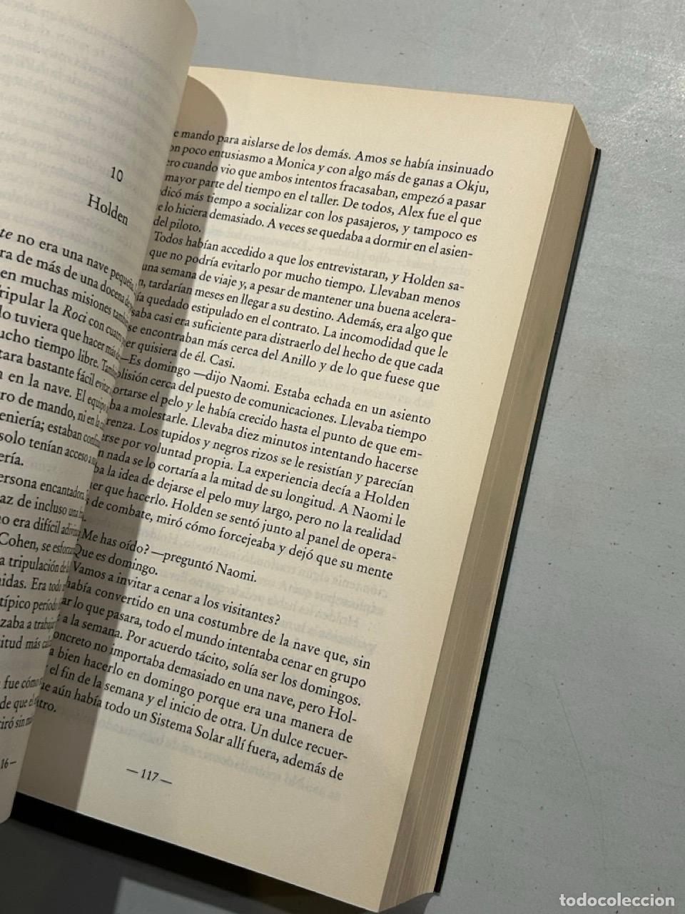 Libros: James S. A. Corey - La puerta de Abad&oacute;n - Foto 2
