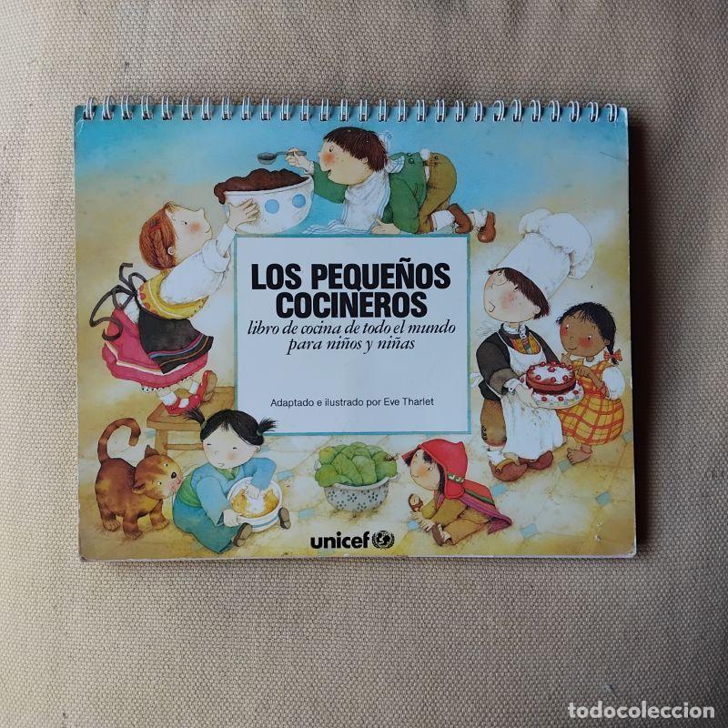 Libros: Los peque&ntilde;os cocineros - Adaptado e ilustrado por Eve Tharlet