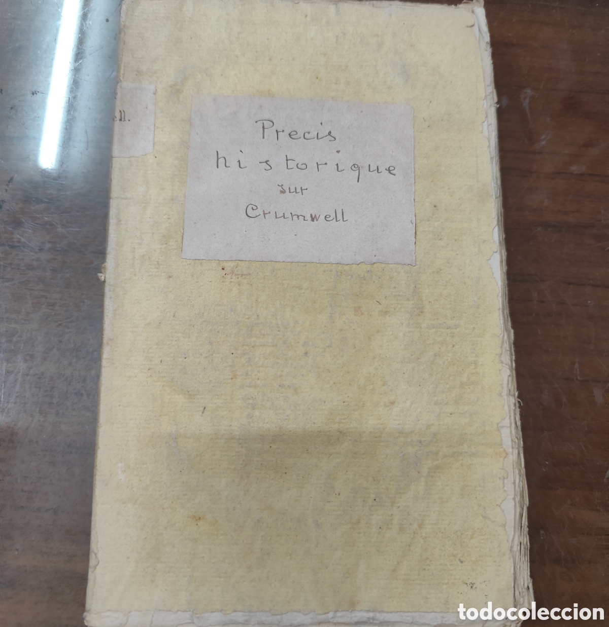 Libri di seconda mano: PRECIS HISTORIQUE SUR CRUMWELL. Suivi d un extrait de l Eikon bafilike,ou portrait du roi, & du Bofc