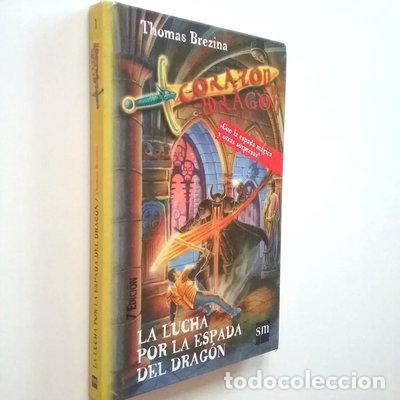 B&uuml;cher: La lucha por la espada del drag&oacute;n- 9788434878242