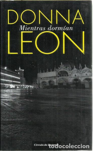 Libros: Mientras dorm&iacute;an- 9788467247633