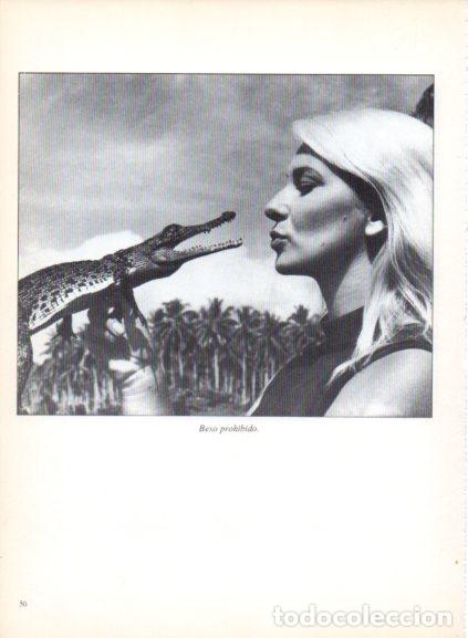 B&uuml;cher: LAMINA V53673: Gavial mirando a una mujer. Foto Parimage