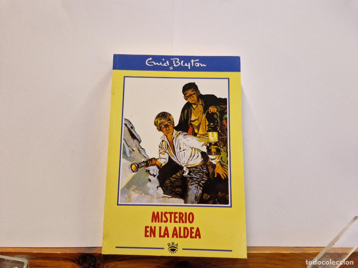 Libros: EMID BLYTON. MISTERIO EN LA ALDEA. - Foto 1