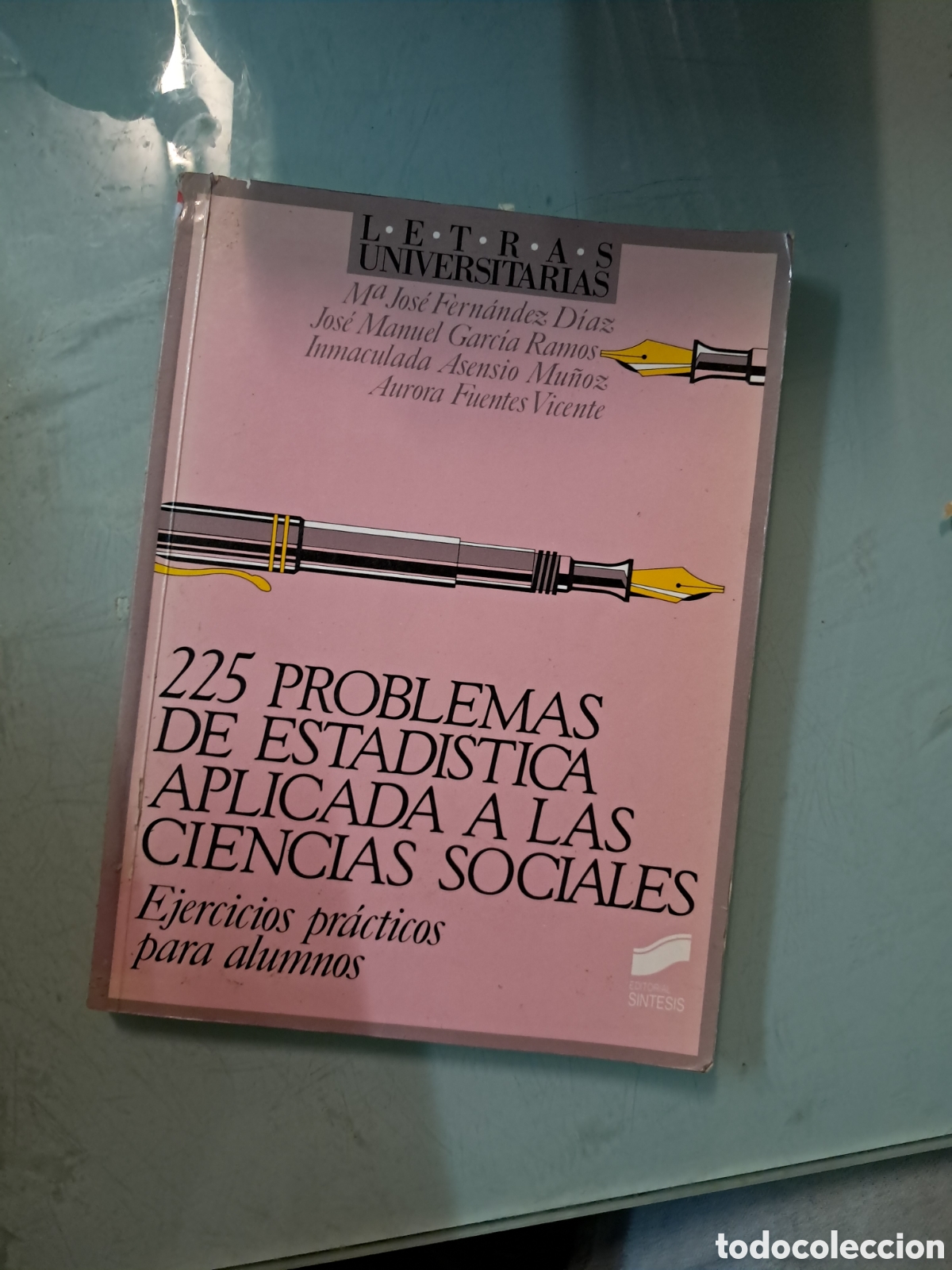 Libros: 225 problemas de Estad&iacute;stica aplicada a las ciencias sociales