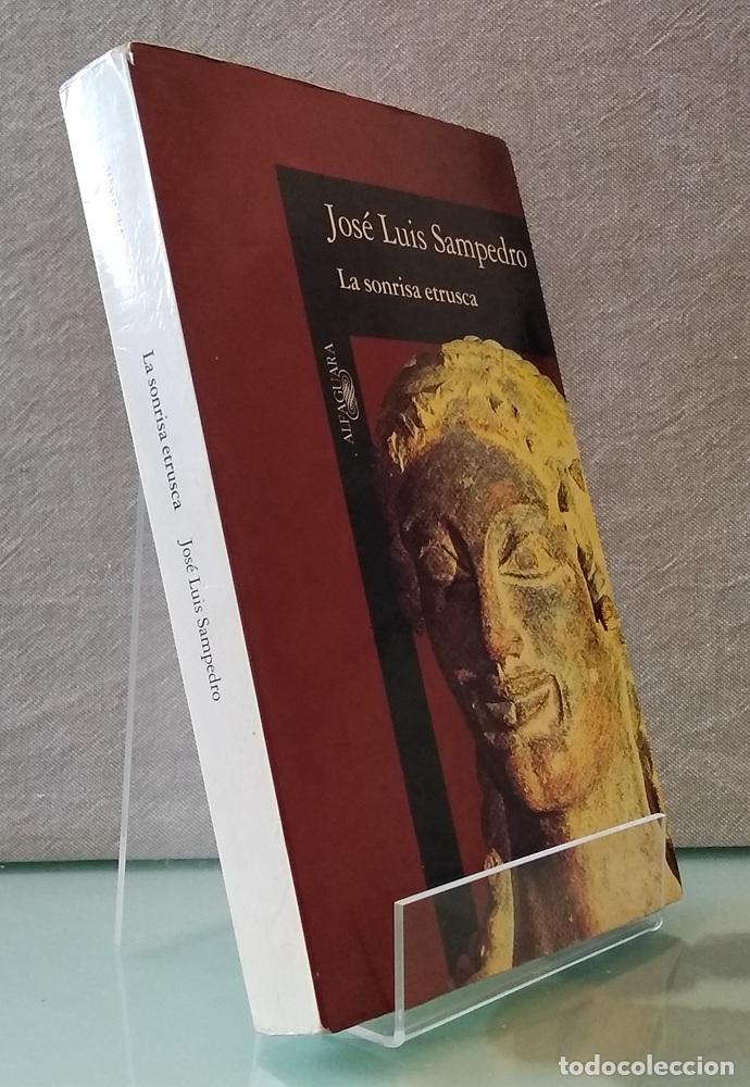 Livres: La sonrisa etrusca - Jos&eacute; Luis Sampedro