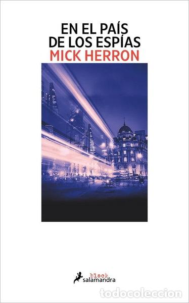 Libri di seconda mano: En el pa&iacute;s de los esp&iacute;as- 9788419456649