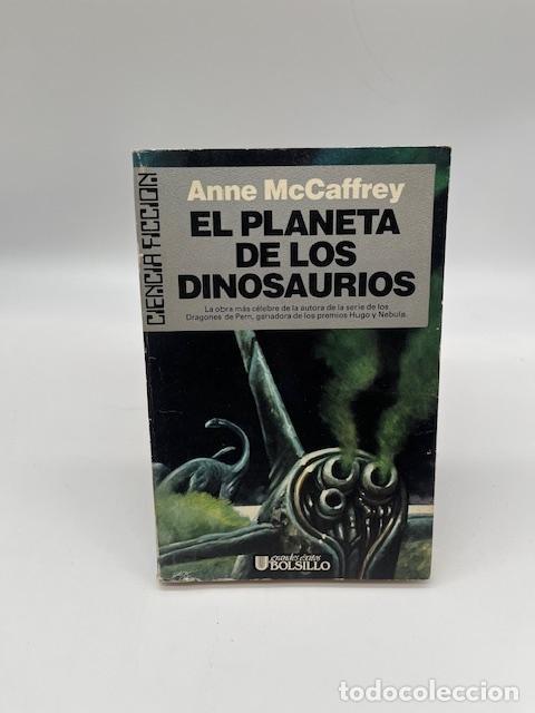 B&uuml;cher: McCAFFREY, Anne. - El planeta de los dinosaurios.