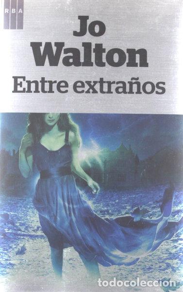 Libri di seconda mano: Entre extra&ntilde;os- 9788490063965