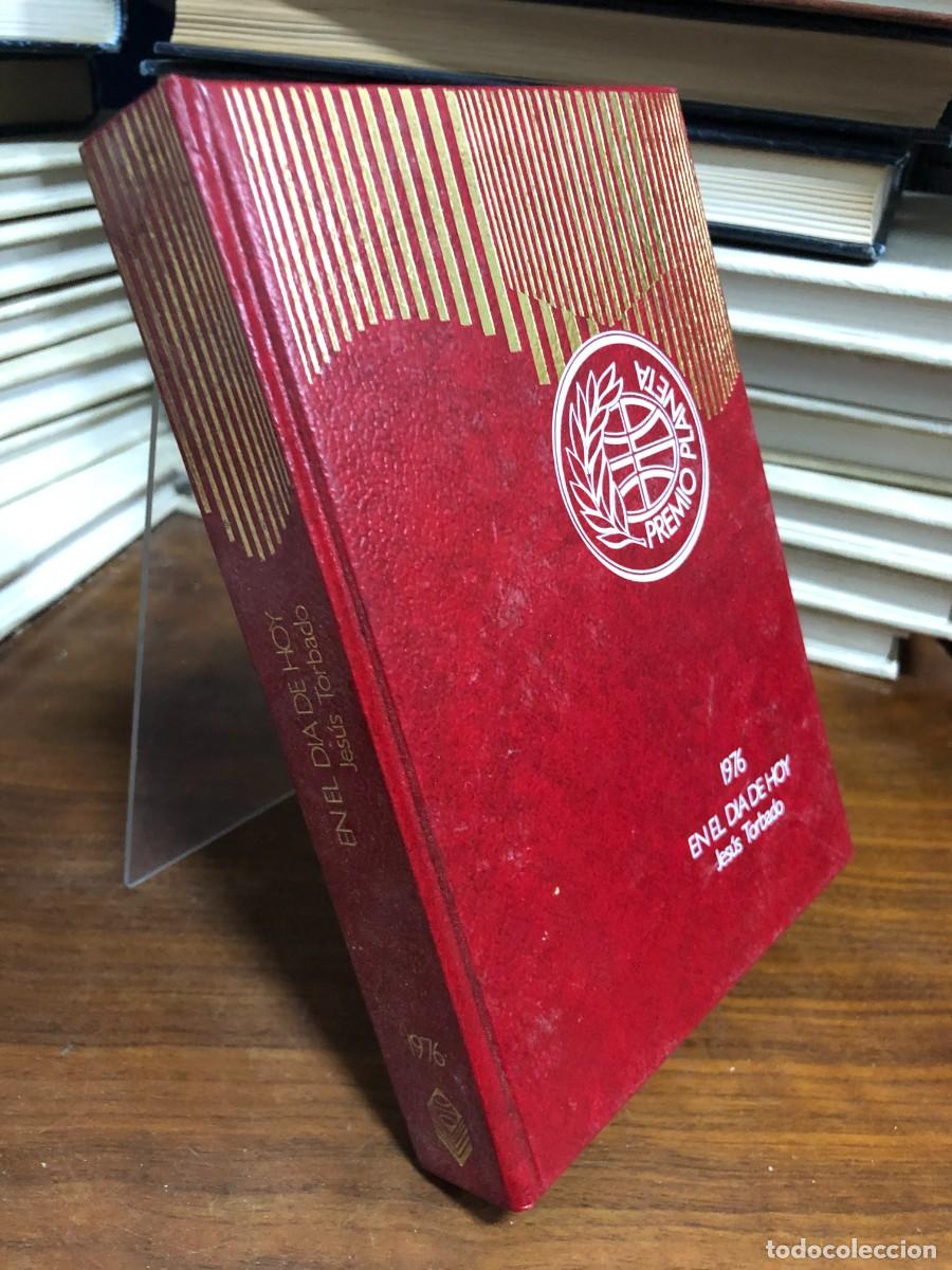 Libros: En el d&iacute;a de hoy Jes&uacute;s Torbado - Foto 1