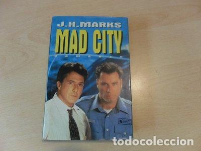 B&uuml;cher: Mad city- 9788820025632