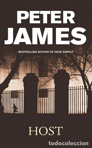 books: Host (9780752837451)