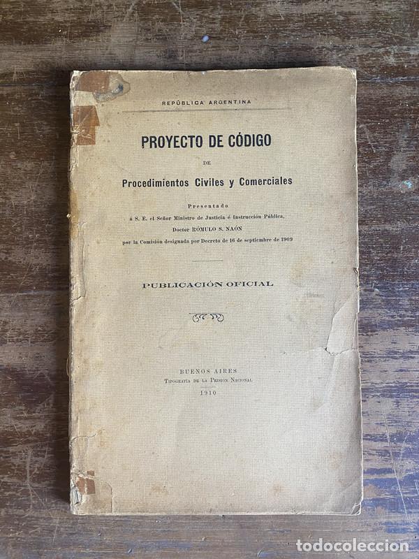 Livros em segunda m&atilde;o: Proyecto de Codigo de Procedimientos Civiles y Comerciales - -