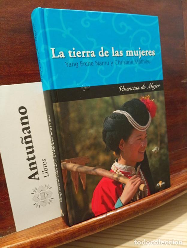 Libri di seconda mano: La Tierra De Las Mujeres