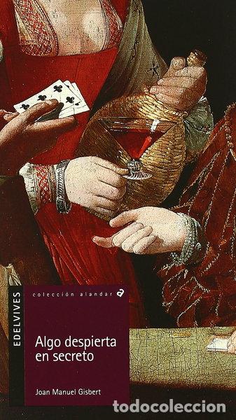 Libros: Algo despierta en secreto- 9788426357670