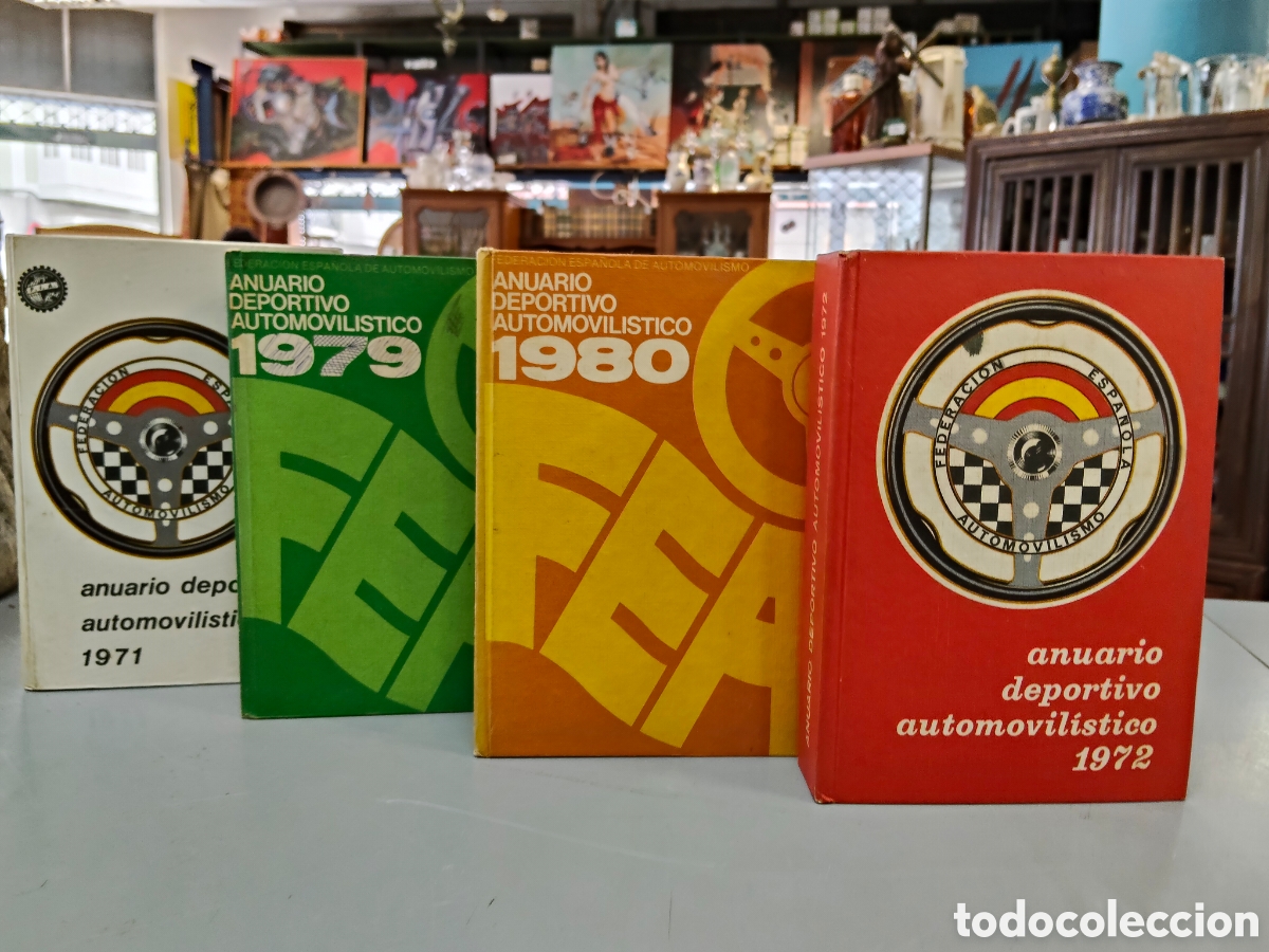 Libros: Anuario Automovil&iacute;stico 4 volumenes
