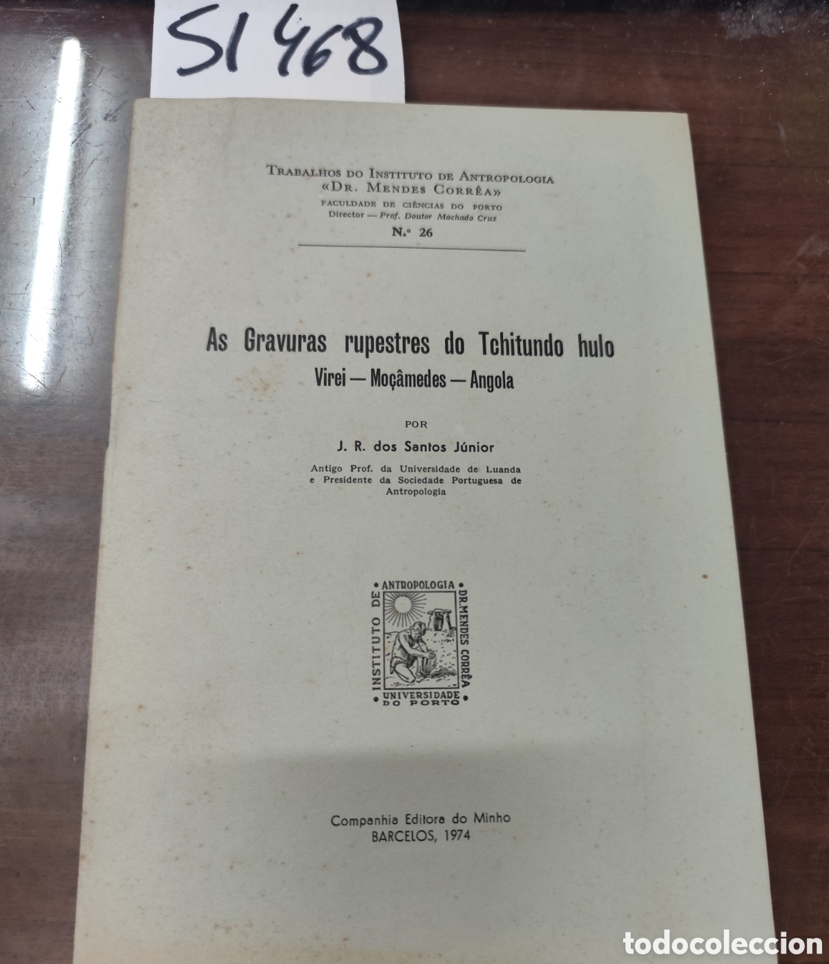 Livros em segunda m&atilde;o: AS GRAVURAS RUPESTRES DO TCHITUNDO HULO. Virei,Mo&ccedil;amedes,Angola. Antropologia. Arqueolog&iacute;a - DOS SAN