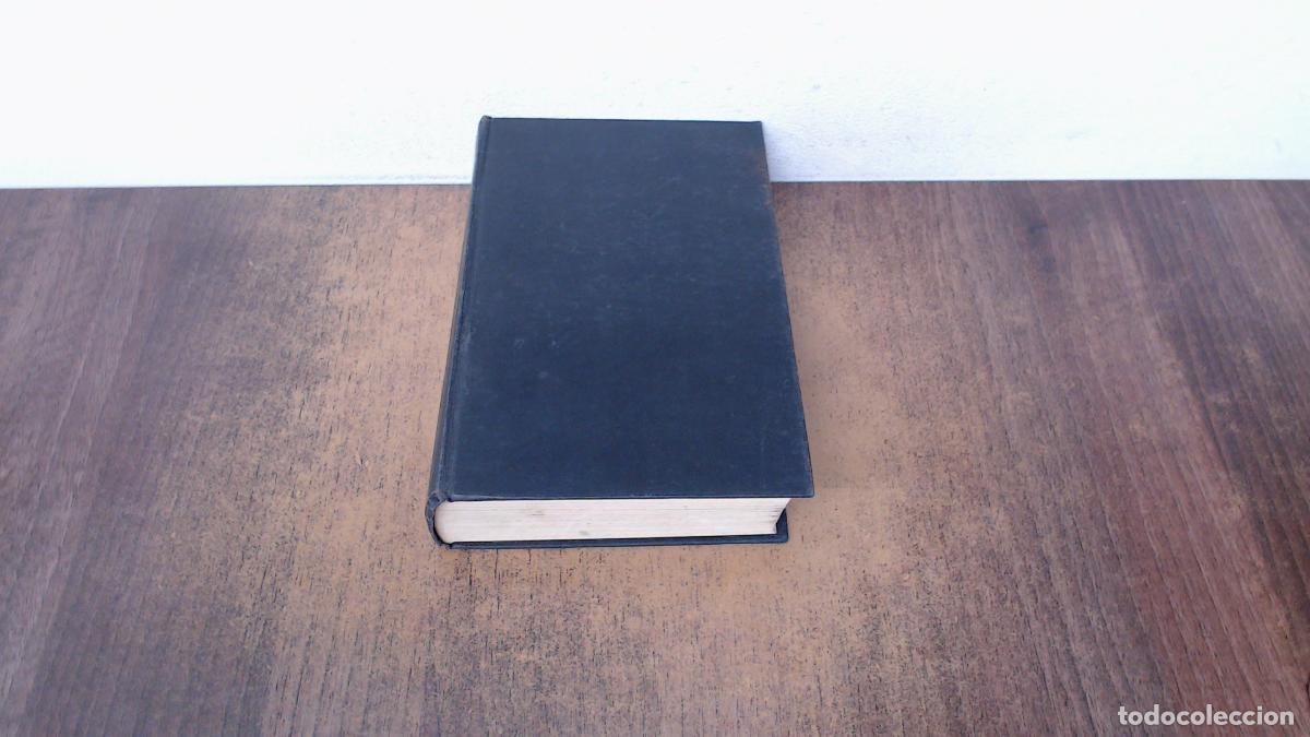 Livros em segunda m&atilde;o: Woman on the Beast - Helen Simpson