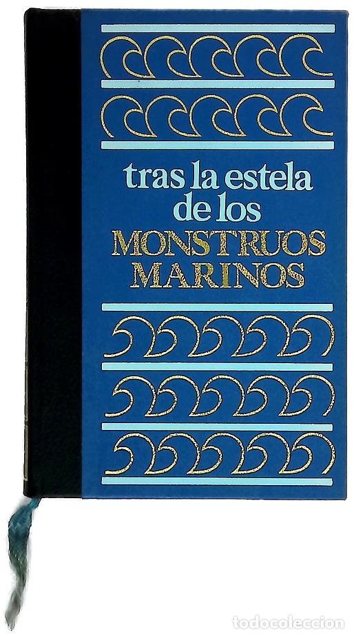 Libri di seconda mano: Tras la estela de los monstruos marinos