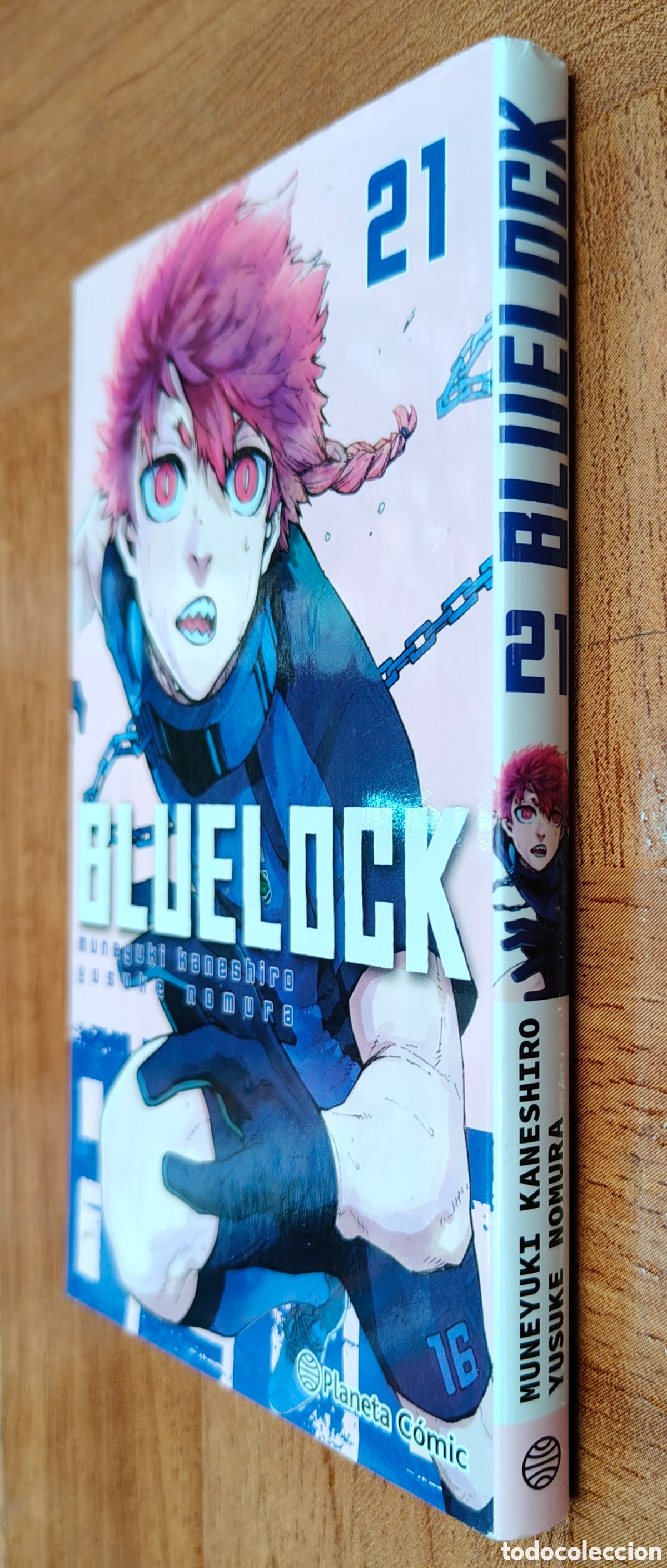 Livros em segunda m&atilde;o: Blue Lock � N&uacute;mero 21 � Planeta C&oacute;mic - Muneyuki Keneshiro / Yusuke Nomura