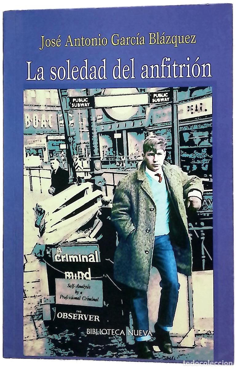 Libri di seconda mano: La soledad del anfitri&oacute;n (novela)