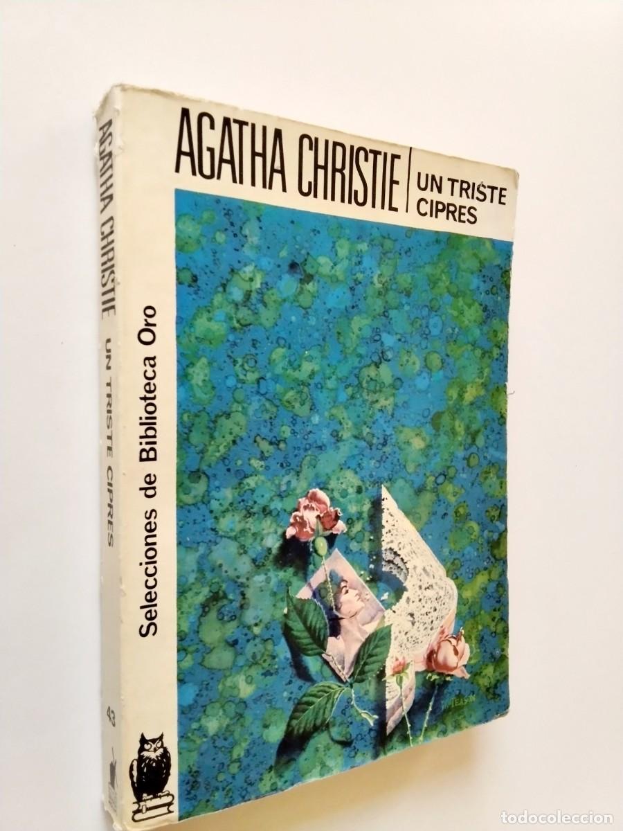 Livros em segunda m&atilde;o: Agatha Christie - Un triste cipr&eacute;s