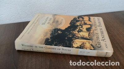 Libros: Walking in the Garden of Souls- 9780399147906
