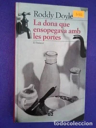 books: La dona que ensopegava amb les portes- 9788429743258