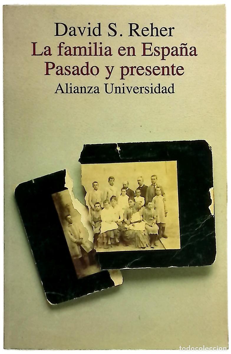 books: La familia en Espa&ntilde;a, pasado y presente