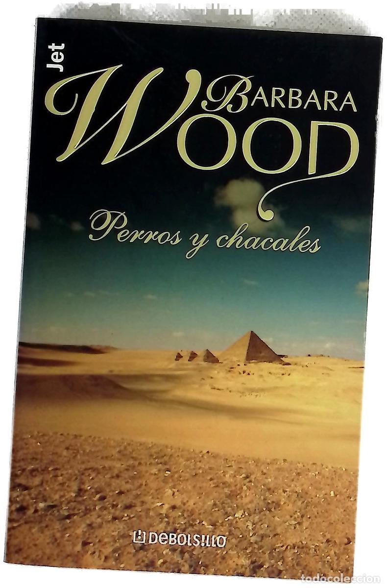 Libros: Perros y chacales - Wood, Barbara