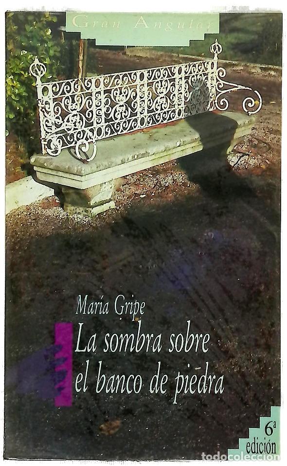 Livres: La sombra sobre el banco de piedra