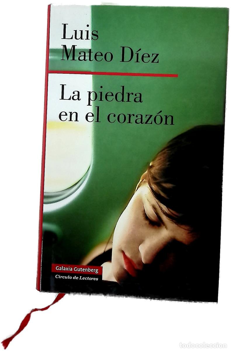 Livres: La piedra en el coraz&oacute;n (cuaderno de un d&iacute;a de marzo)